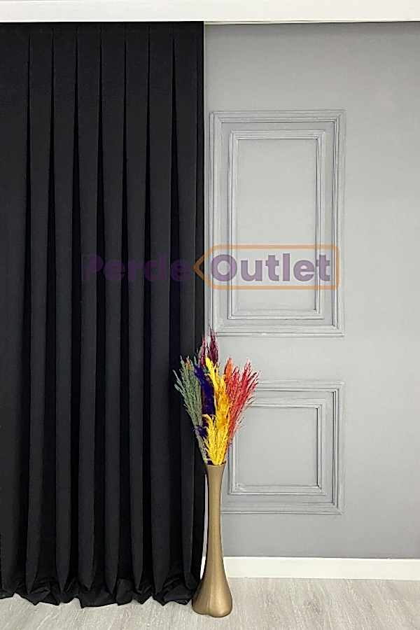 Siyah Düz Fon Perde
